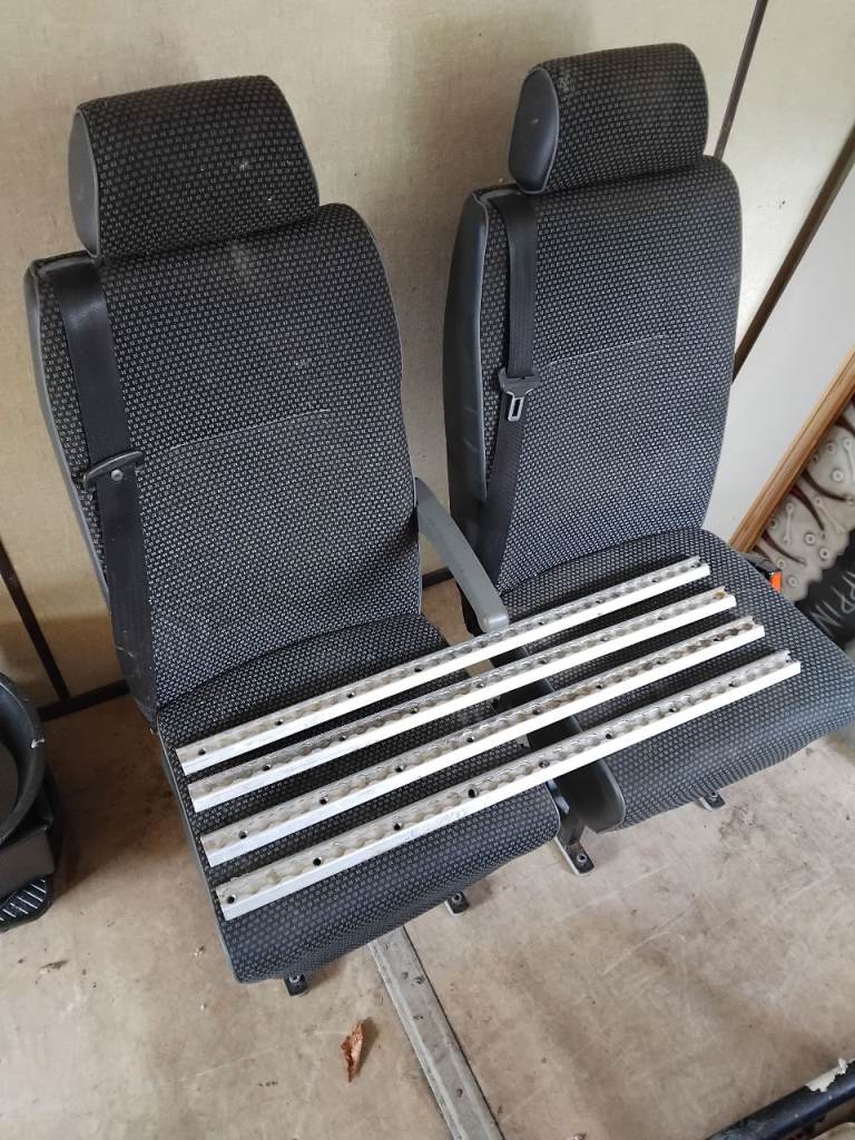 Van/camper seats 