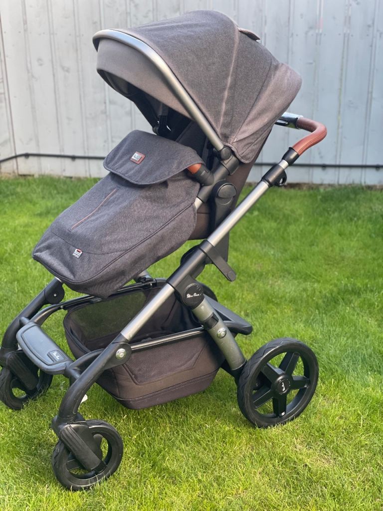 Silver Cross Wave Double Pushchair in Grey – Good Condition