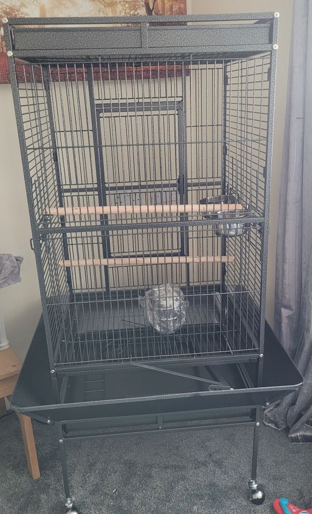 Parrot cage 