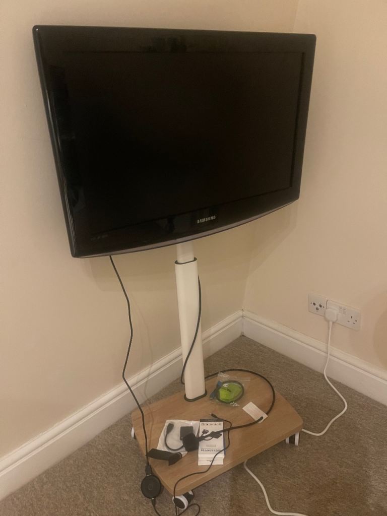 TV with stands