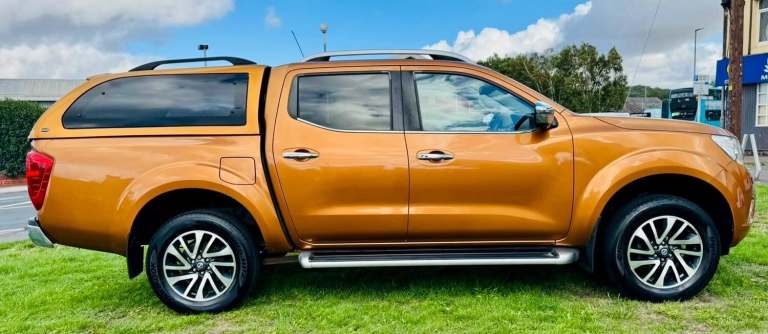 2018 Nissan Navara Double Cab Pick Up Tekna 2.3dCi 190 4WD Auto PICK UP Diesel Automatic