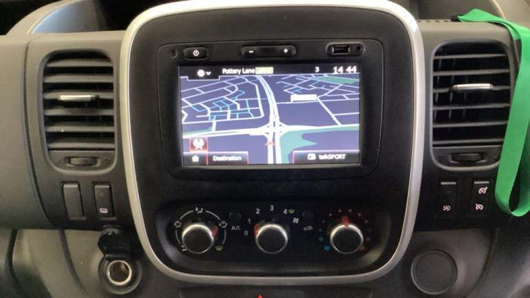 2021 Renault Trafic 2.0 dCi ENERGY 30 Business SWB Standard Roof Euro 6 (s/s) 5dr PANEL VAN Diese...