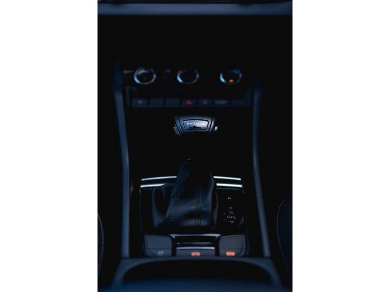 2022 Skoda Karoq 2.0 TDI SE Drive 5dr DSG ESTATE DIESEL Automatic