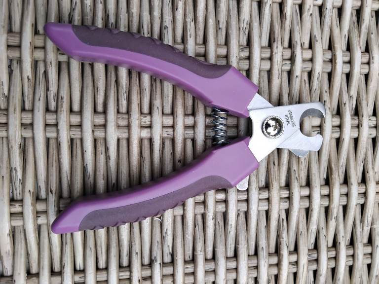 Pet Nail Clippers - Purple Handles, Brand new never been used