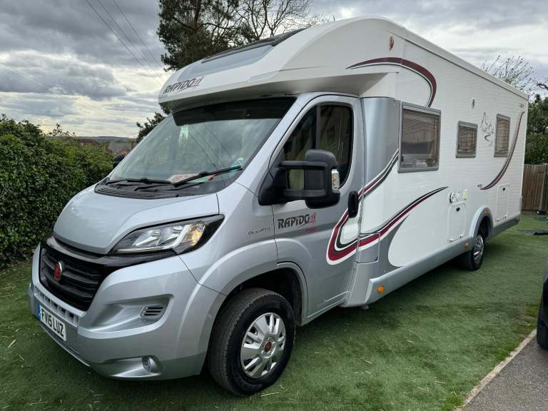 2015 FIAT RAPIDO 7065FF DESIGN MOTORHOME GENUINE 3500 MILES! FULL MOT STUNNING!!