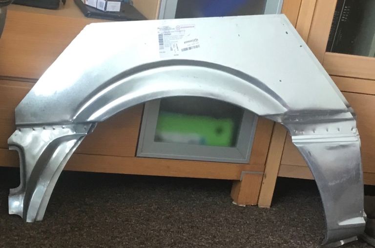 Mercedes Vito rear right hand arch , 03/10 new panel . £40