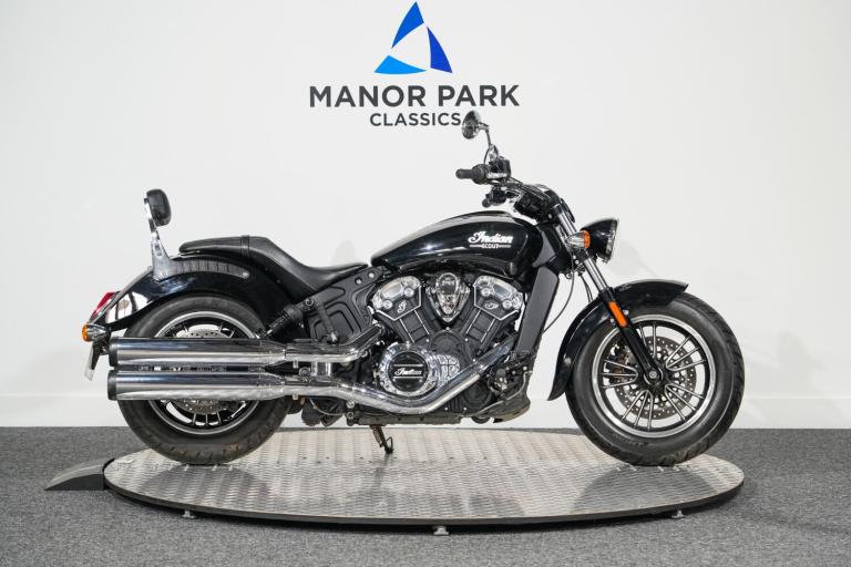 Indian SCOUT  Manual