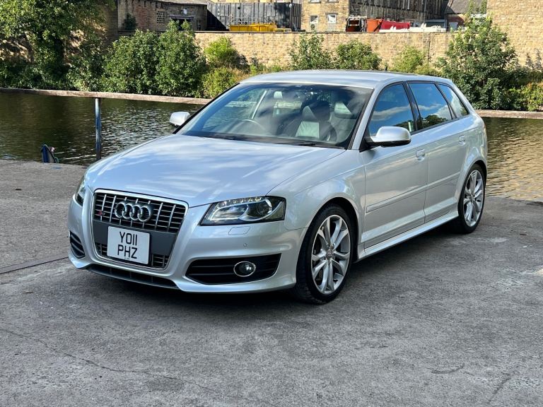 Audi, 2011, 2000 (cc)