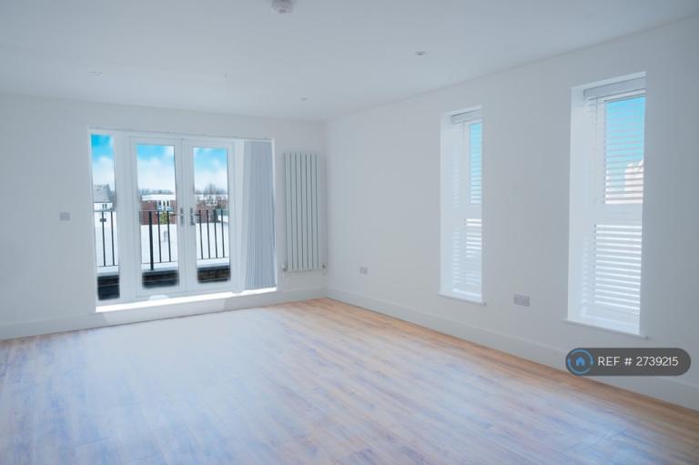 1 bedroom flat in Reuben House, London, W10 (1 bed) (#2739215)