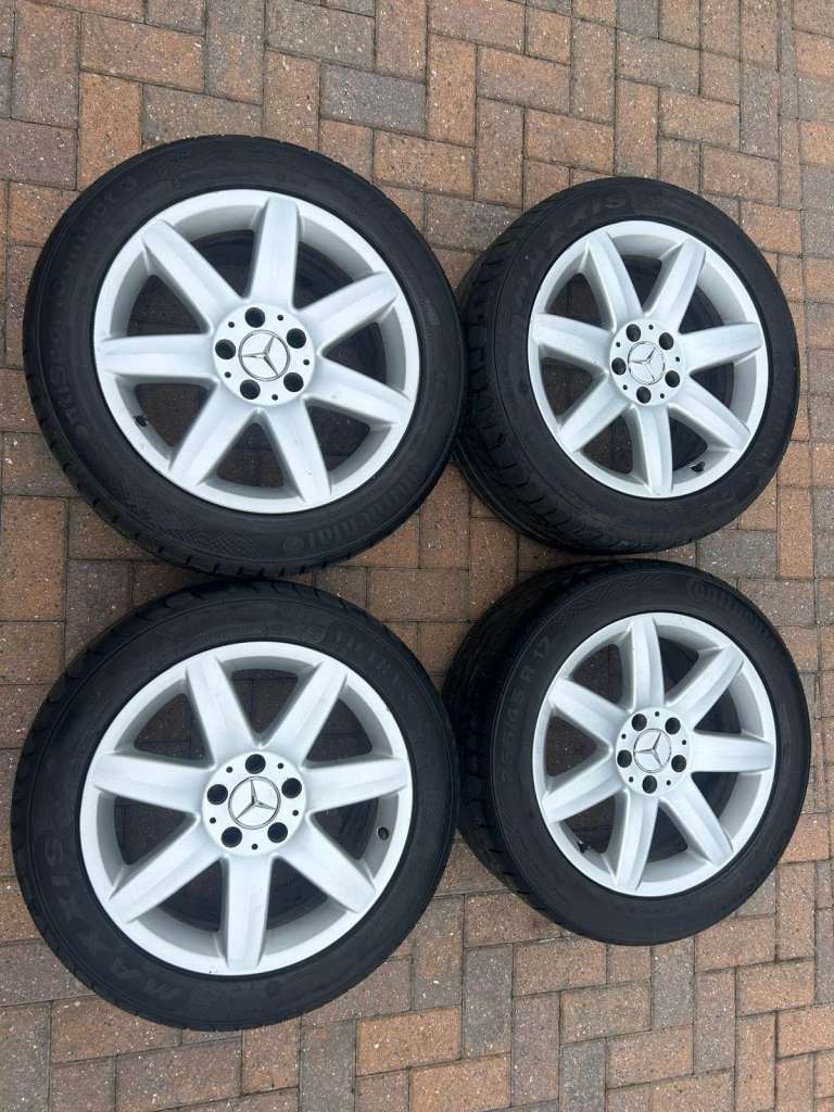 4 x Mercedes SL alloys with tyres