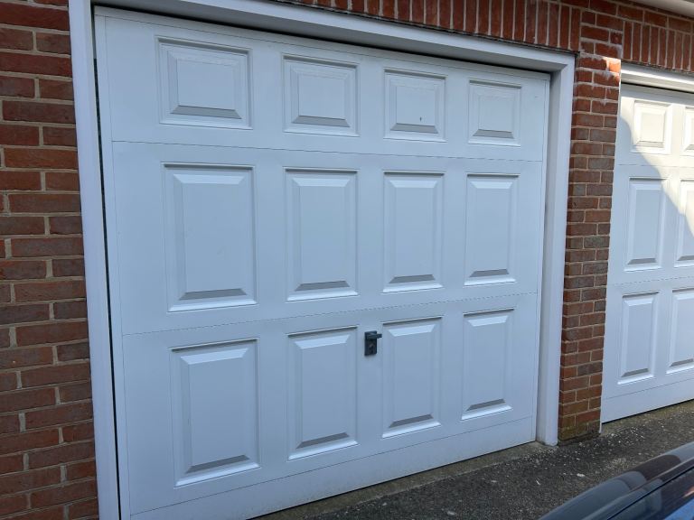 Garador garage doors 