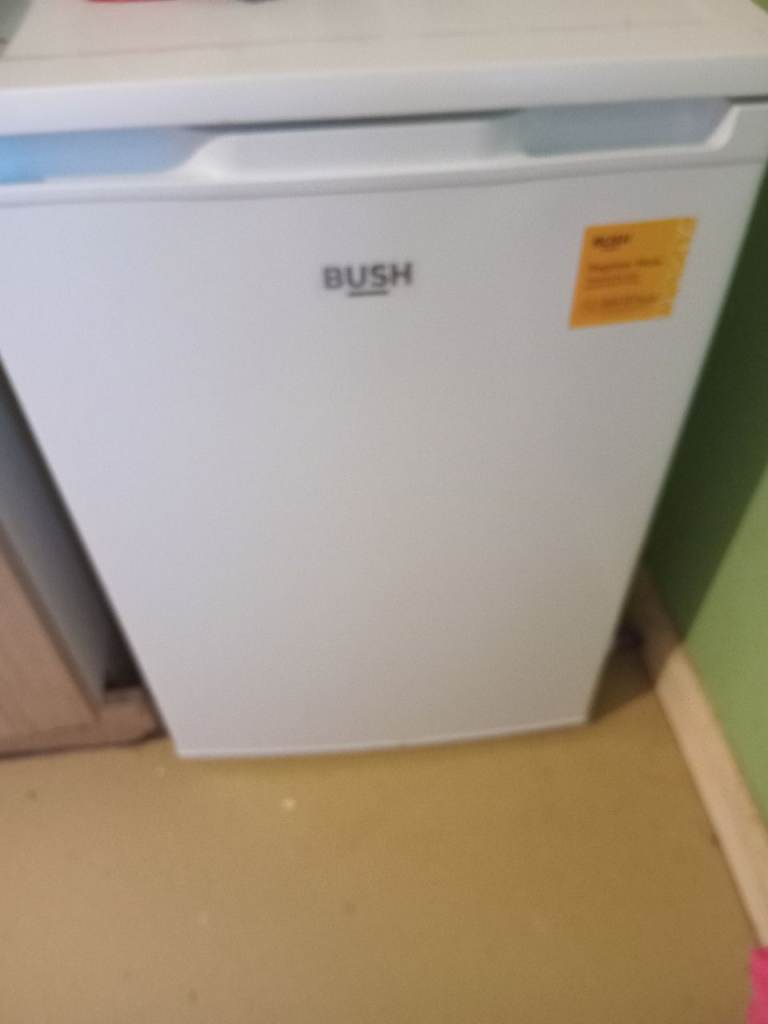 Fridge with freezer compartment 