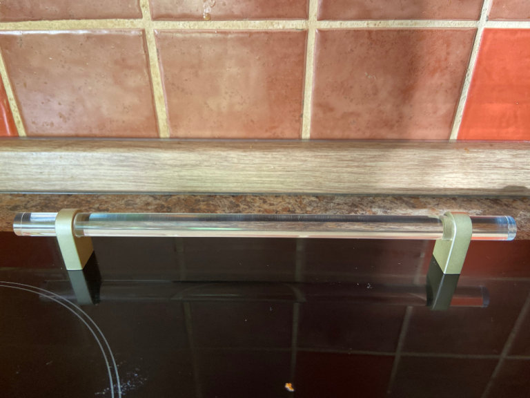 BRAND NEW Clear Acrylic Drawer T Bar Cabinet Door ​Handle - clear. 100+ available now