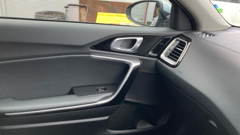 2022 Kia XCeed 1.5T GDi ISG 3 5dr Petrol Hatchback Hatchback Petrol Manual