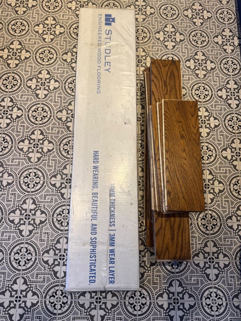 Engineered wood flooring 