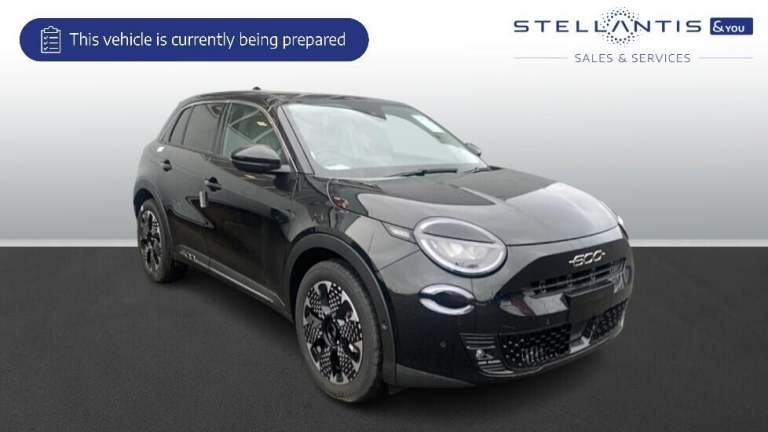 image for 2025 Fiat 600 1.2 MHEV La Prima SUV 5dr Petrol Hybrid e-DCT Euro 6 (s/s) (136 ps) SUV Hybrid Auto...