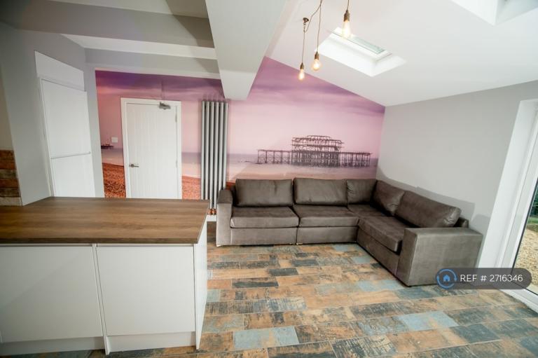 6 bedroom house in Stephens Road, Brighton, BN1 (6 bed) (#2716346)