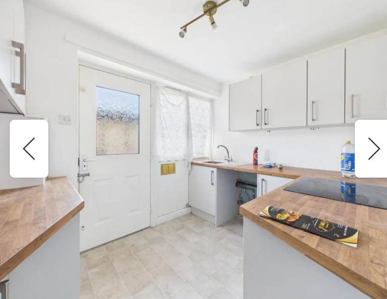 One bedroom Apartment, York Street, Bingley BD16 2NL.