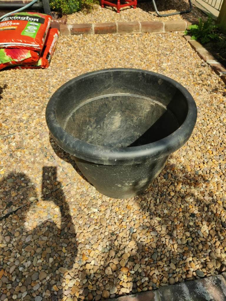 Large plastic planter 