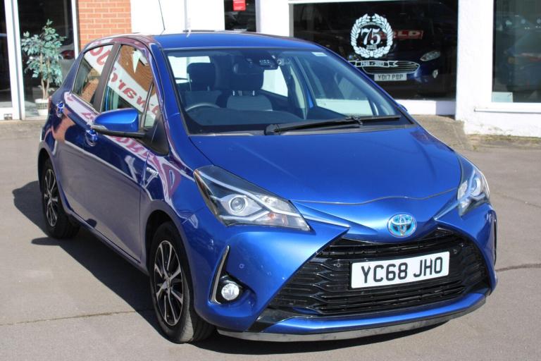 2018 Toyota Yaris 1.5 VVT-h Icon Tech E-CVT Euro 6 (s/s) 5dr HATCHBACK Petrol/Electric Hybrid Aut...