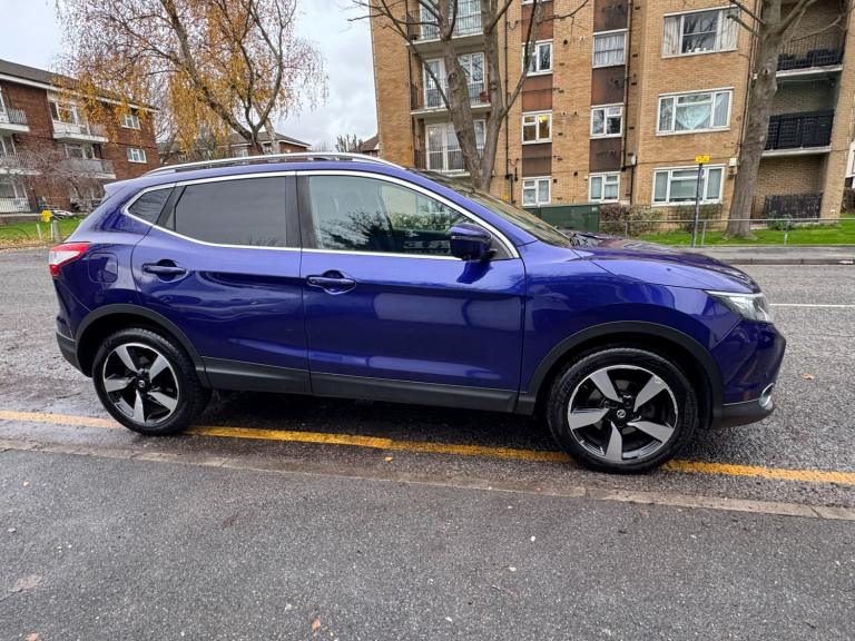 2015 Nissan Qashqai 1.6 dCi N-Tec+ 5dr Xtronic HATCHBACK Diesel Automatic