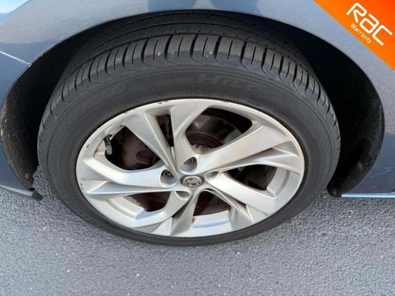 2017 Vauxhall Astra 1.0T 12V ecoFLEX SRi Nav 5dr HATCHBACK PETROL Manual