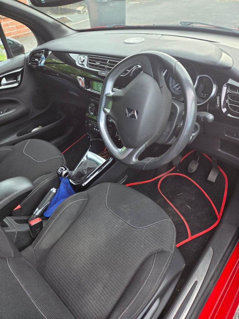 Citroen, DS3, Hatchback, 2014, Manual, 1598 (cc), 3 doors