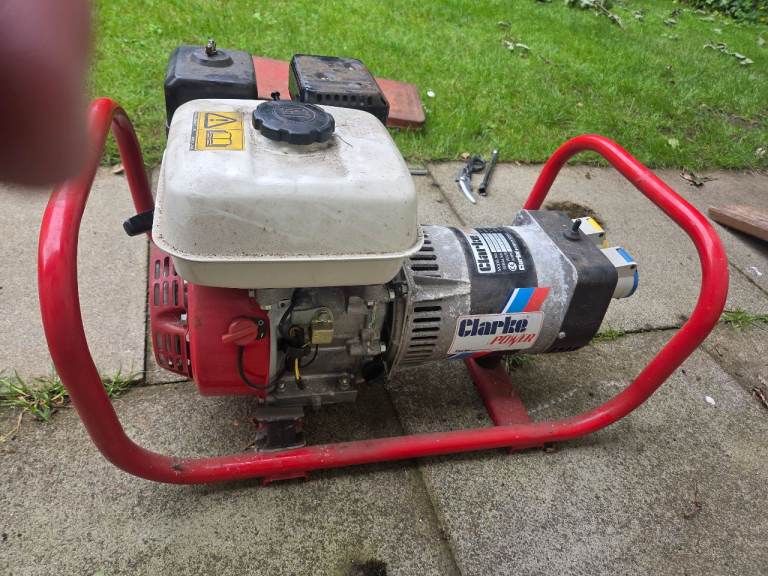Clarke Power Petrol Generator 115/230v