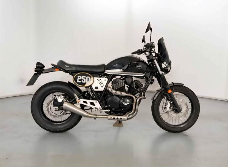 Lexmoto Vendetta 250cc V-twin with only 4k and fsh new mot,Stunning example 