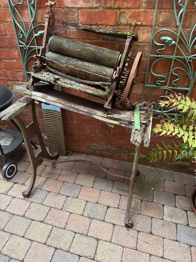 Antique Mangle 