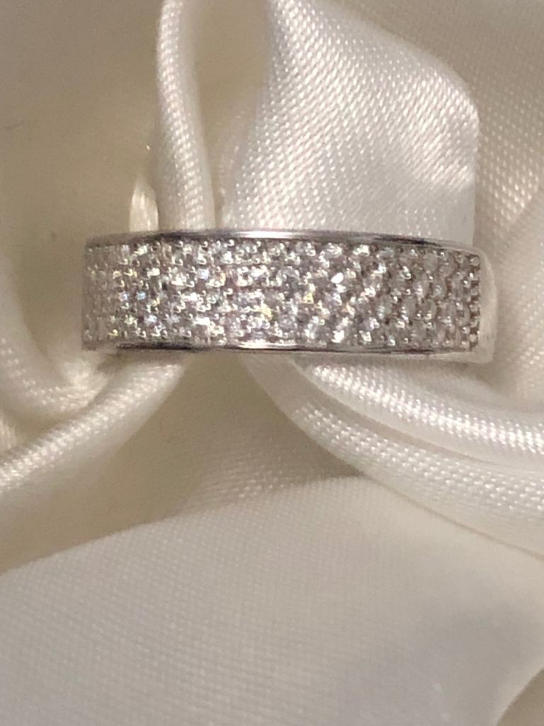 Sterling silver band ring Moissanite stone platinum overlay new 