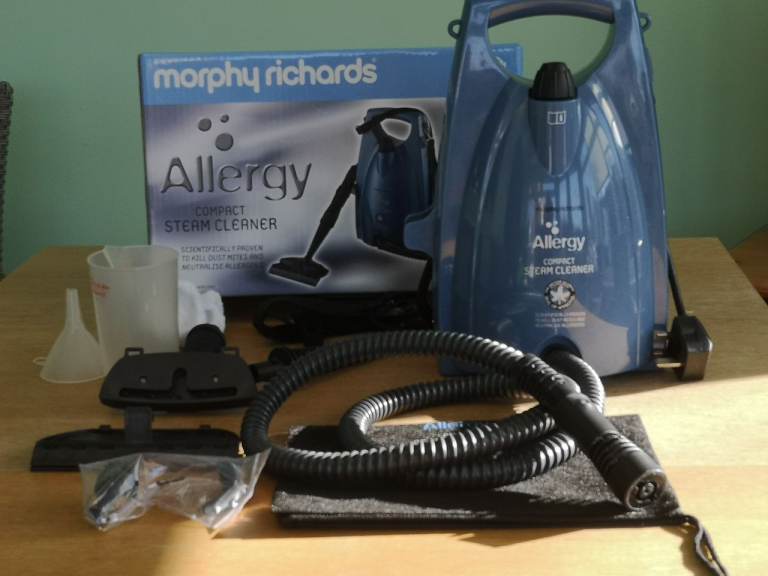 Compact Steam Cleaner