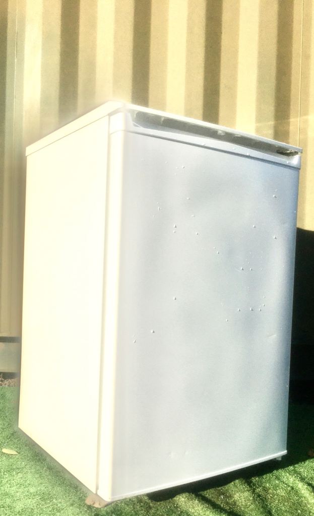AS NEW CONDITION FRIDGE 🧼ARUNDEL 🧼❄️UNDER COUNTER FRIDGE FREE DELIVERY 