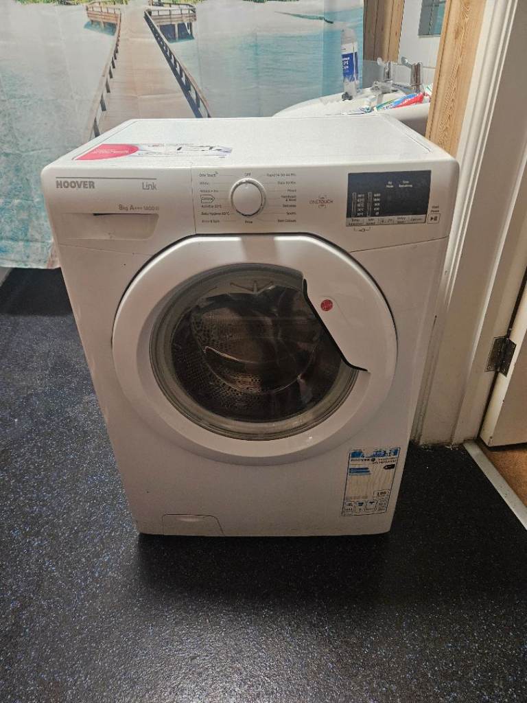 Fully functional 8kg washing machine for sale like new 