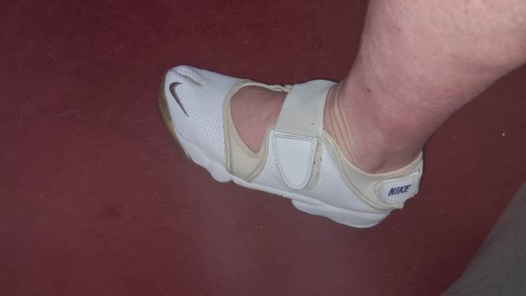 Nike Air Rift Split Toe Woven White 308662 Mens Uk 9