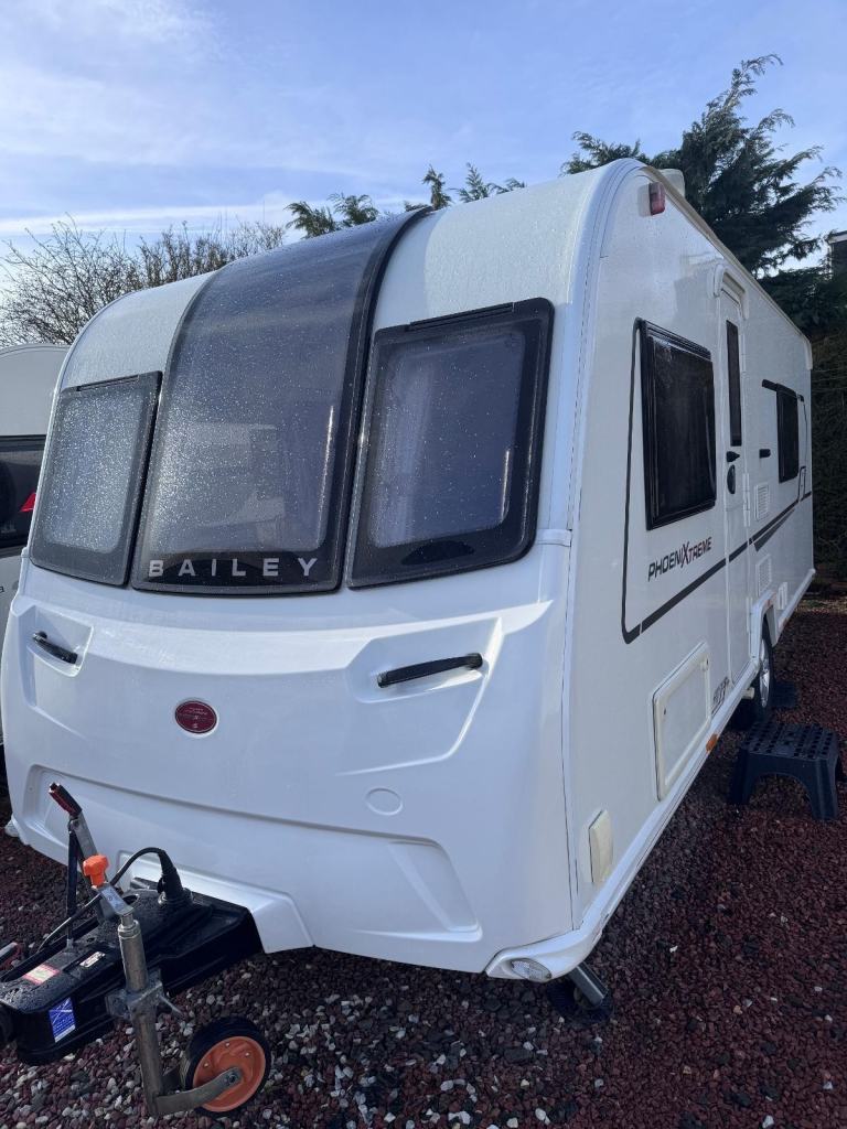 Bailey Phoenix Xtreme 642,Yr.2019, Fixed single beds, mover, 