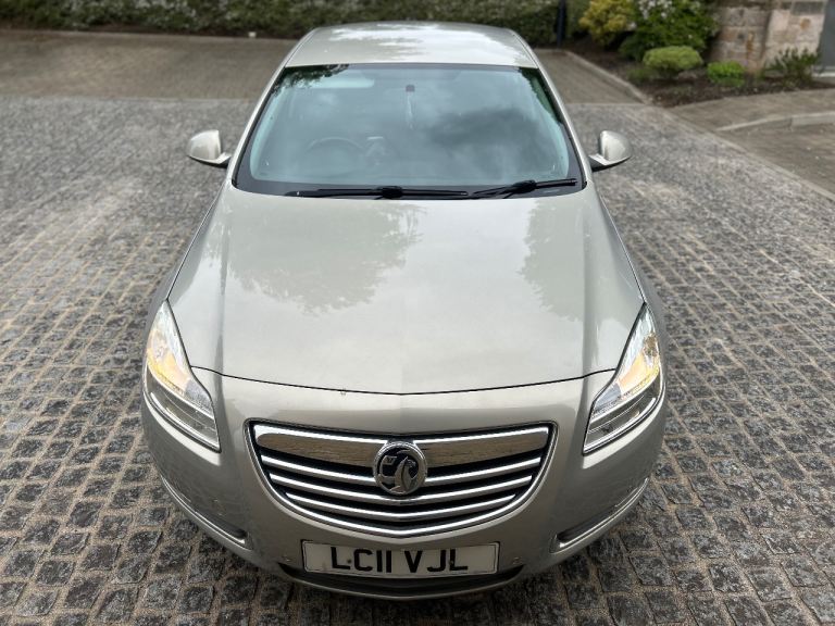 Vauxhall, INSIGNIA, Hatchback, 2011, Other, 1956 (cc), 5 doors