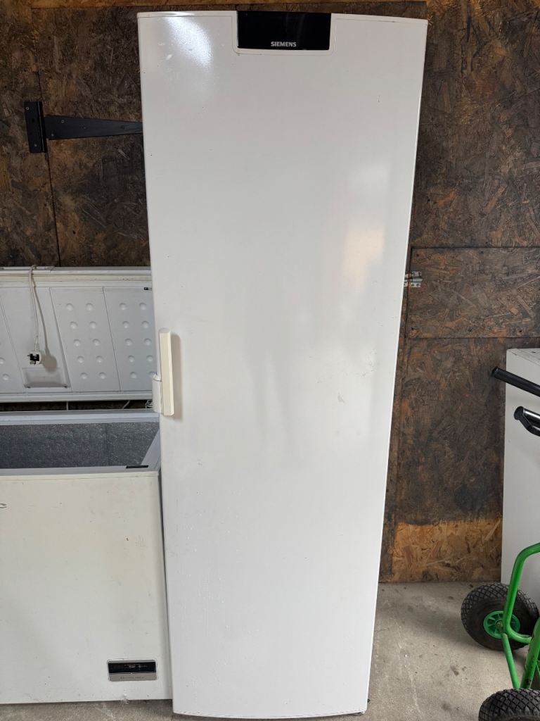 Siemens larder freezer 3 months warranty 
