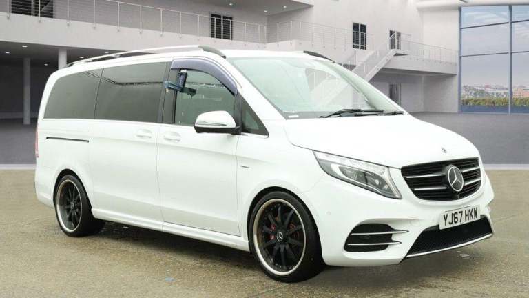  Mercedes-Benz V-Class 2.2 V220d AMG Line MPV 5dr Diesel G-Tronic+ Euro 6 (s/s) 7 Seat (163 ps) M...
