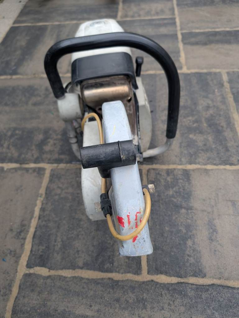 Makita DPC6410