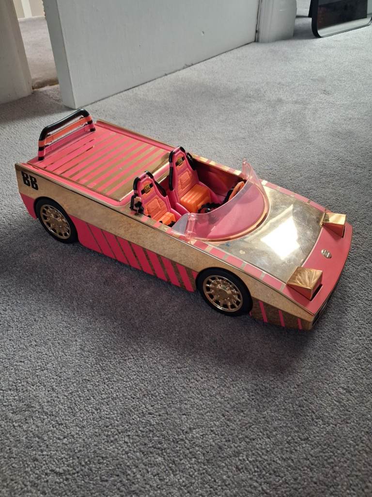 LOL surprise OMG car