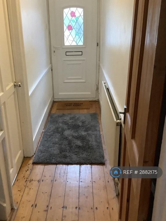 3 bedroom house in Kenlor Road, London, SW17 (3 bed) (#2882175)