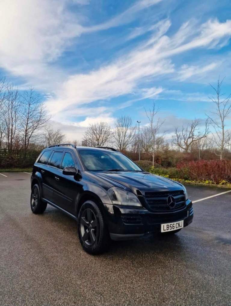 Mercedes GL420 2006. 4.0 V8 CDI. Suspension fault needs NS rear airbag 