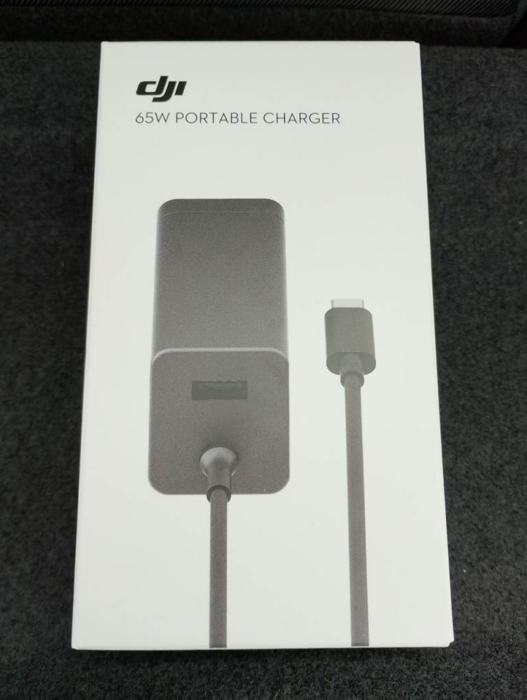 DJI 65W Portable Charger 
