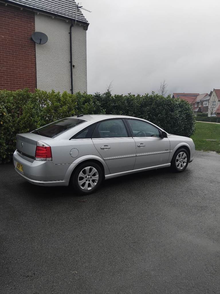 Vauxhall, VECTRA, Hatchback, 2008, Manual, 1796 (cc), 5 doors