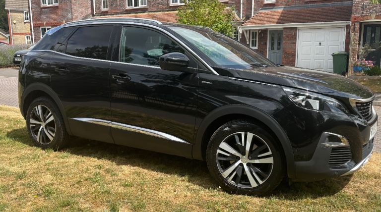 Peugeot, 3008, Hatchback, 2018, Manual, 1199 (cc), 5 doors