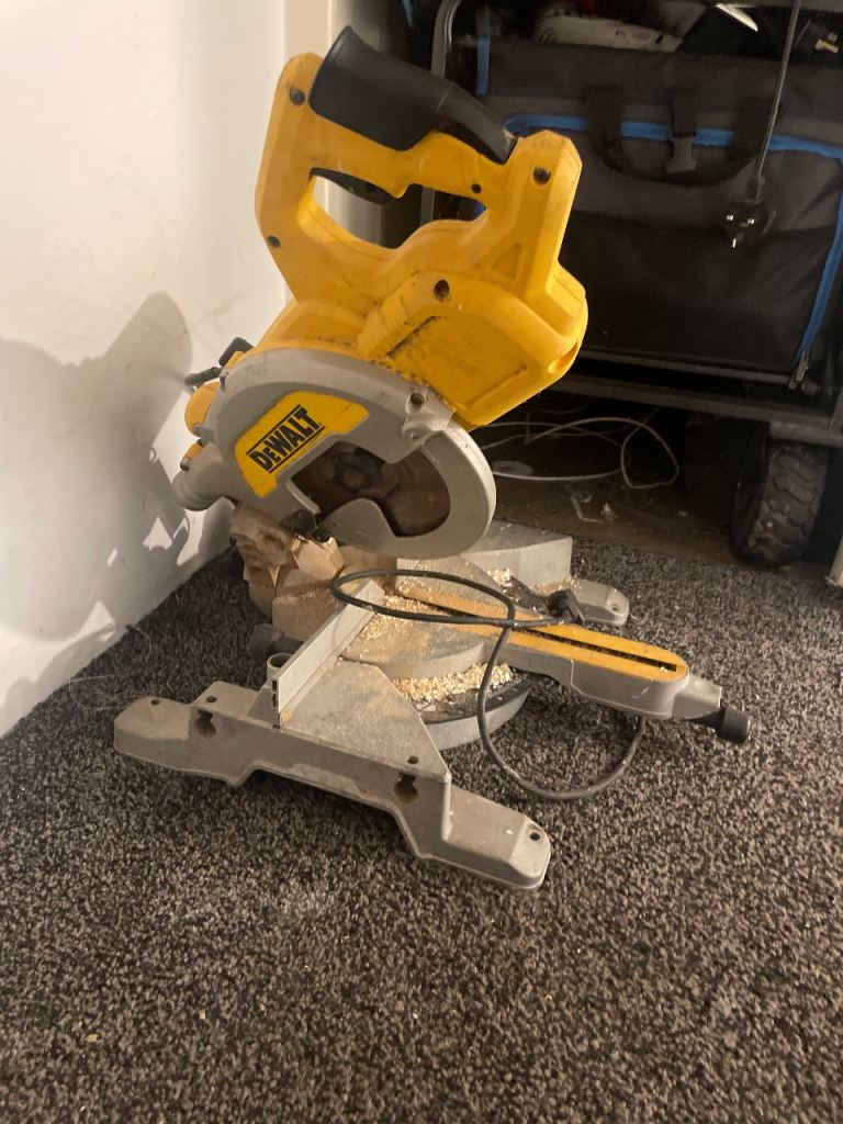 image for dewalt saw 
