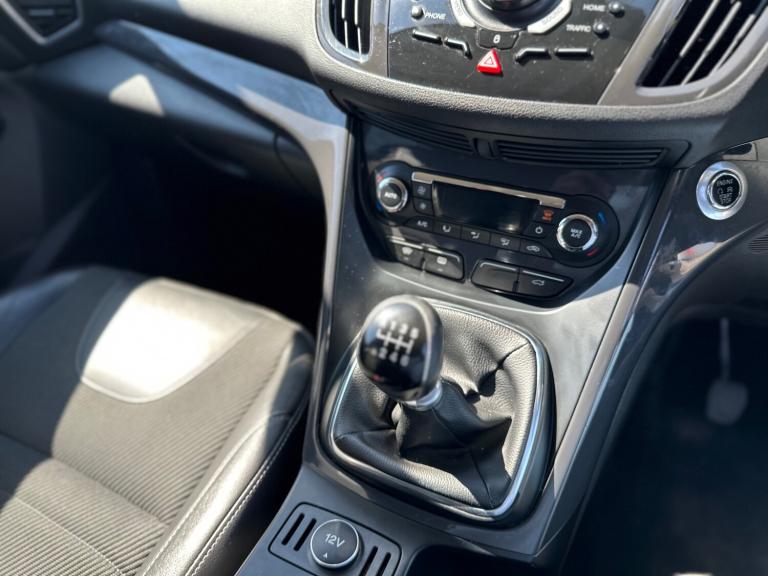 2014 Ford Kuga 2.0 TDCi Titanium 5dr 2WD HATCHBACK Diesel Manual