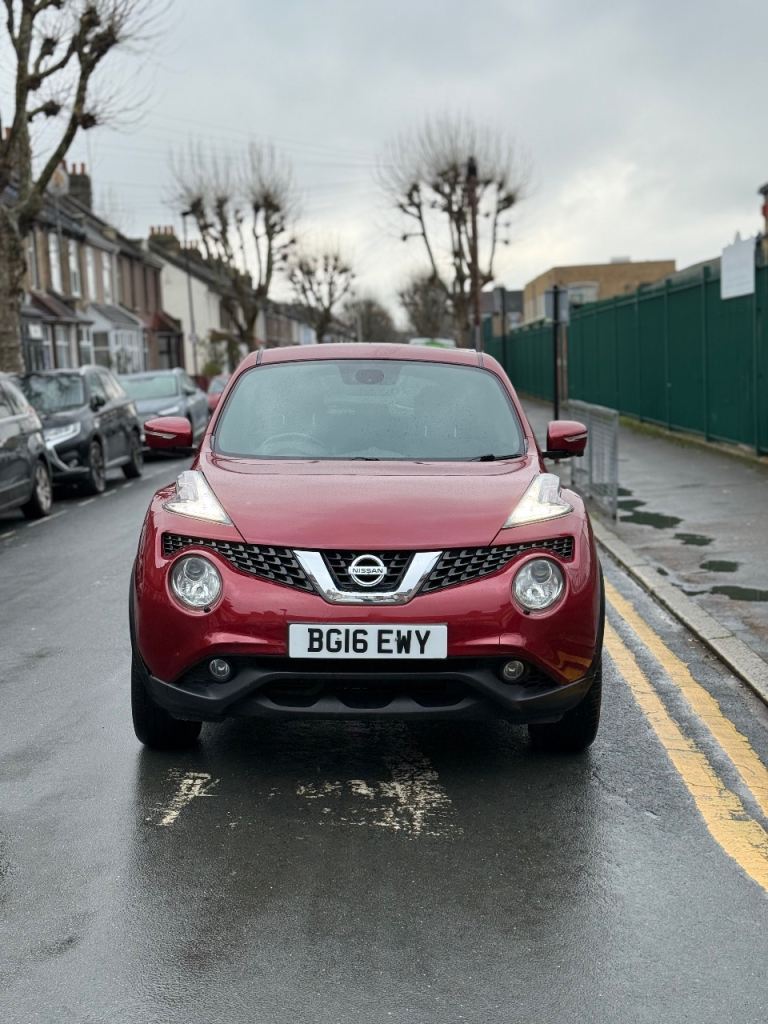 2016 Nissan Juke Tekna CVT Automatic 54k mileage fully loaded