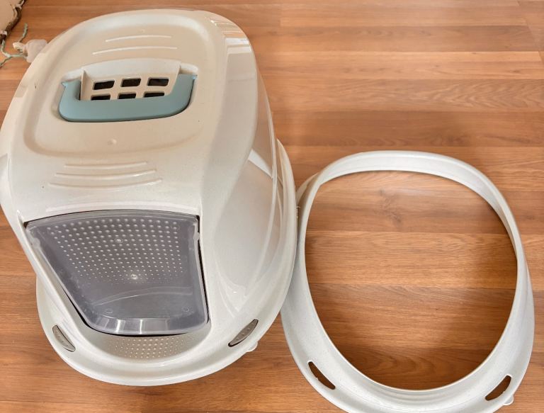 Cat Litter Box